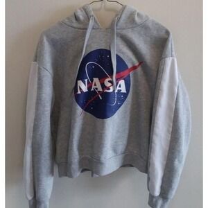 H&M Divided Nasa crop hoodie‎ size L